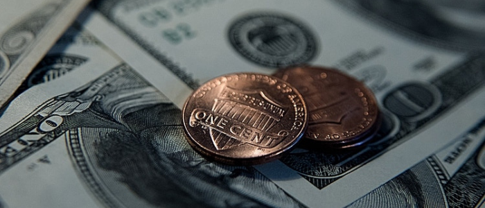 El dólar en la City cerró estable después de tocar precios mínimos en casi cuatro meses